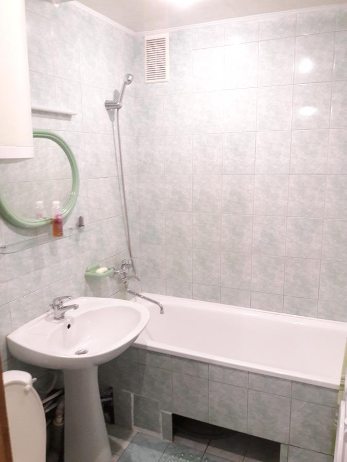 Apartment in the city center Tsjerkasy Buitenkant foto